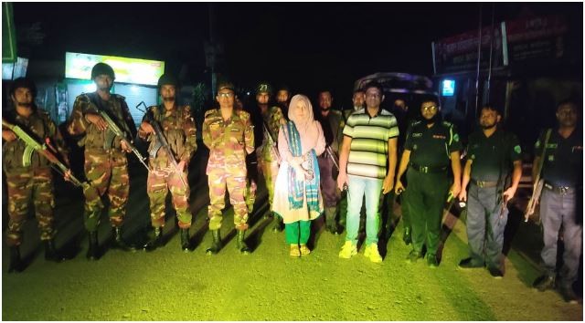 কুমিল্লা ব্রাহ্মণপাড়ায় যৌথ বাহিনীর অভিযান, মাদক ধ্বংস